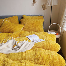 Load image into Gallery viewer, Fluffy Faux Mink &amp; Velvet Fleece Quilt Cover Set  - Soft Yellow